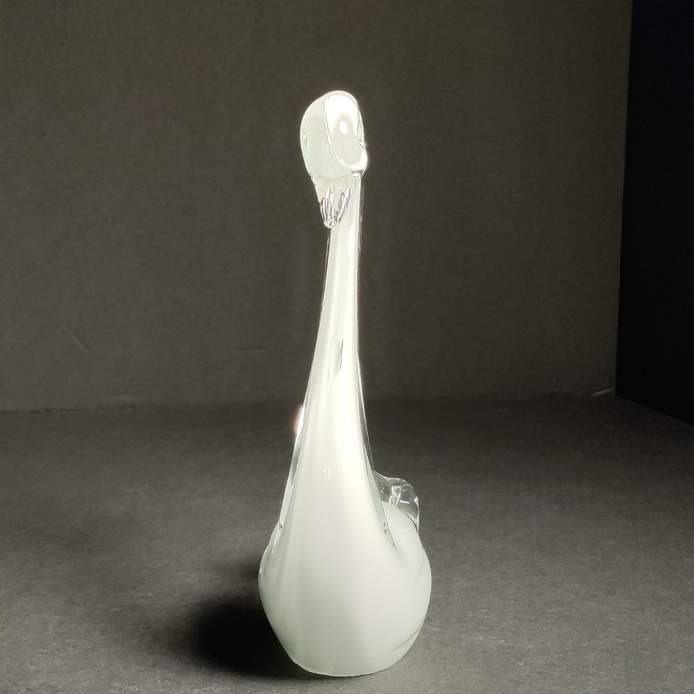 BLOWN GLASS SWAN⭐ - Picture 6 of 9